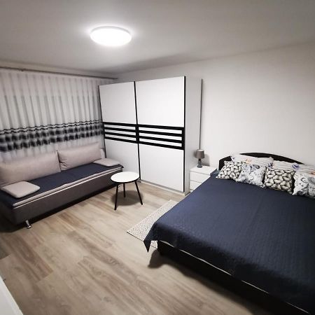 קארלובץ Ema Studio Apartman מראה חיצוני תמונה